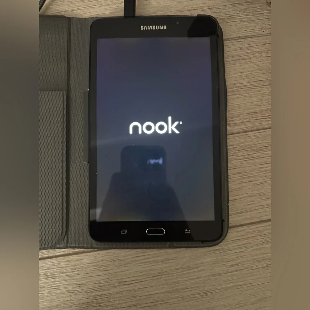 Samsung Galaxy Tab A & Two Cases